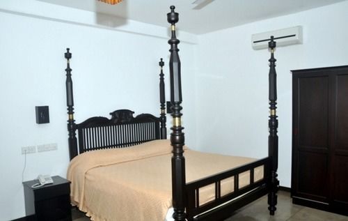 Scandinavia Hotel Hikkaduwa Kültér fotó