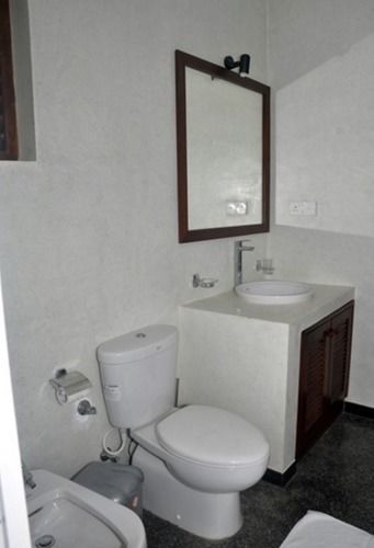 Scandinavia Hotel Hikkaduwa Kültér fotó